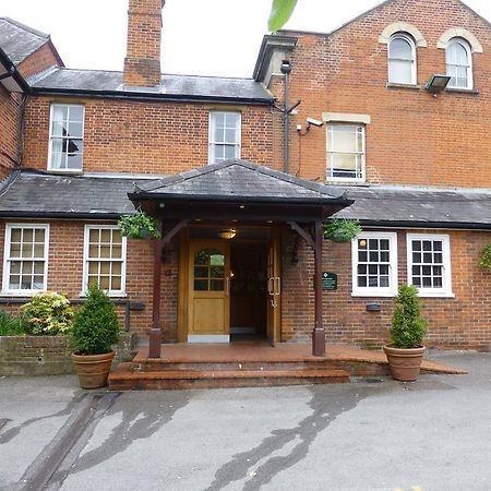 Waterloo Hotel Кроуторн Экстерьер фото