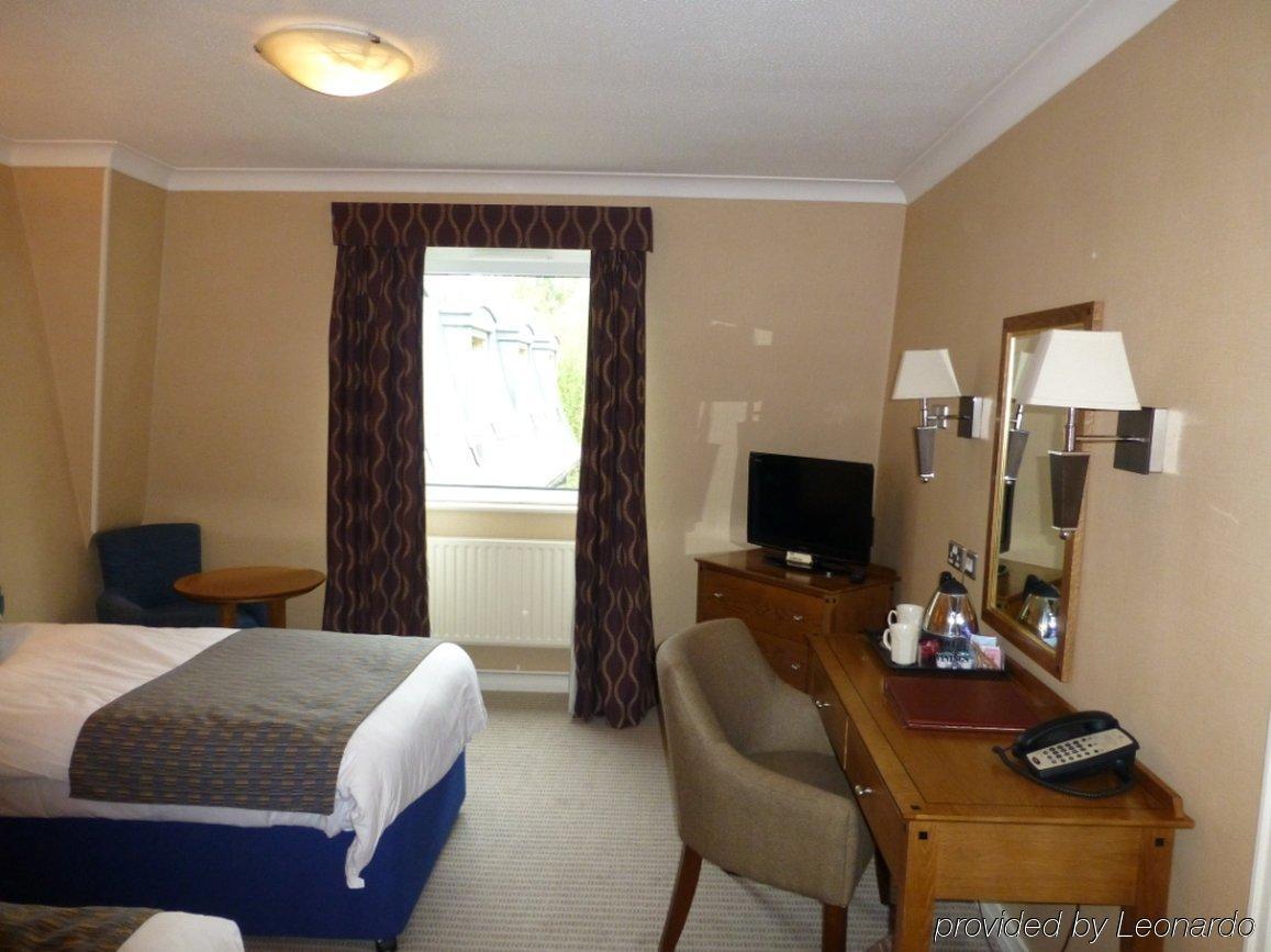 Waterloo Hotel Кроуторн Экстерьер фото