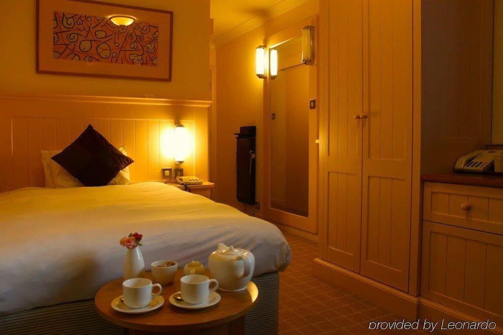 Waterloo Hotel Кроуторн Номер фото