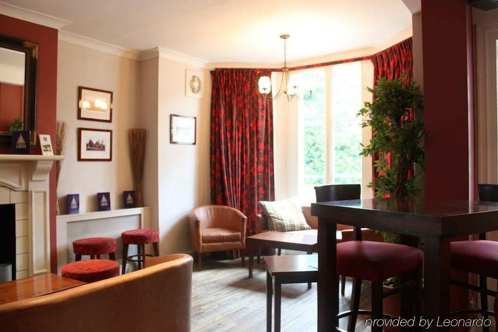 Waterloo Hotel Кроуторн Номер фото