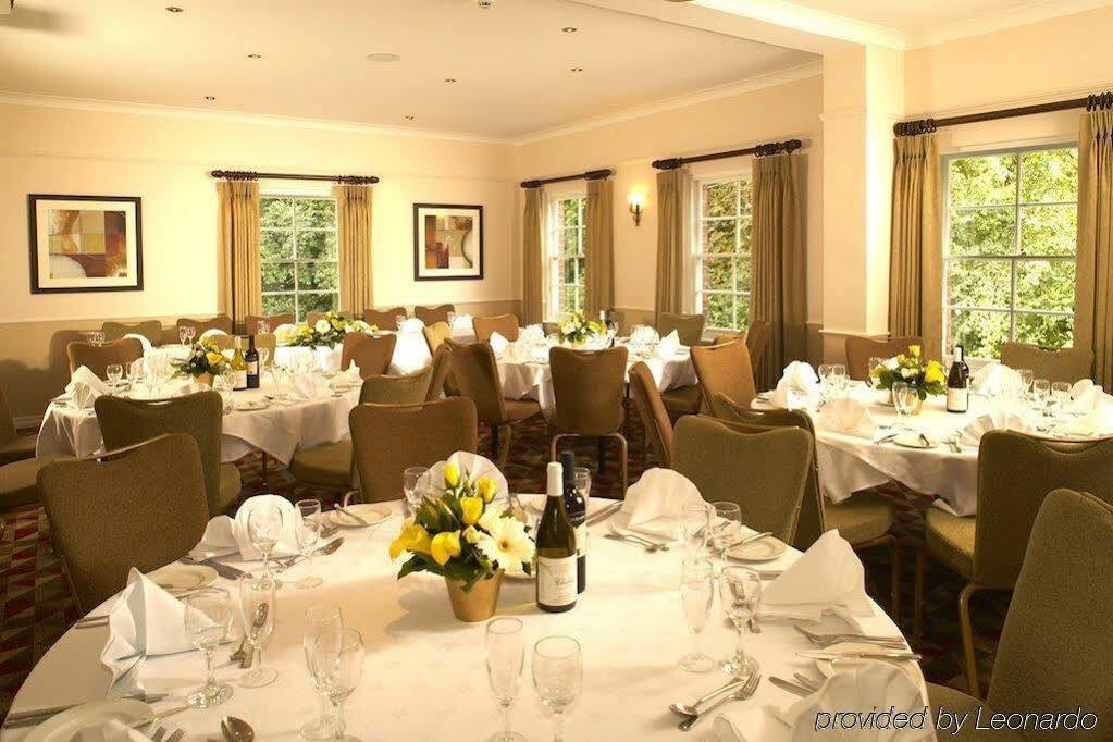Waterloo Hotel Кроуторн Ресторан фото